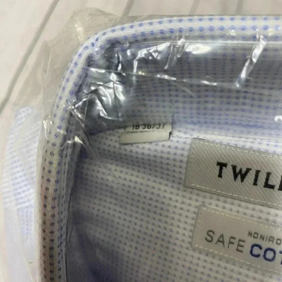 Twillory Tailored Essentials Non-iron Safe Cotton Dress Shirt - Picture 4 of 6